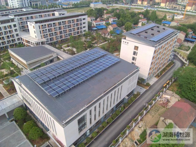 華容縣長工實驗學(xué)校學(xué)生宿舍與食堂太陽能熱水工程